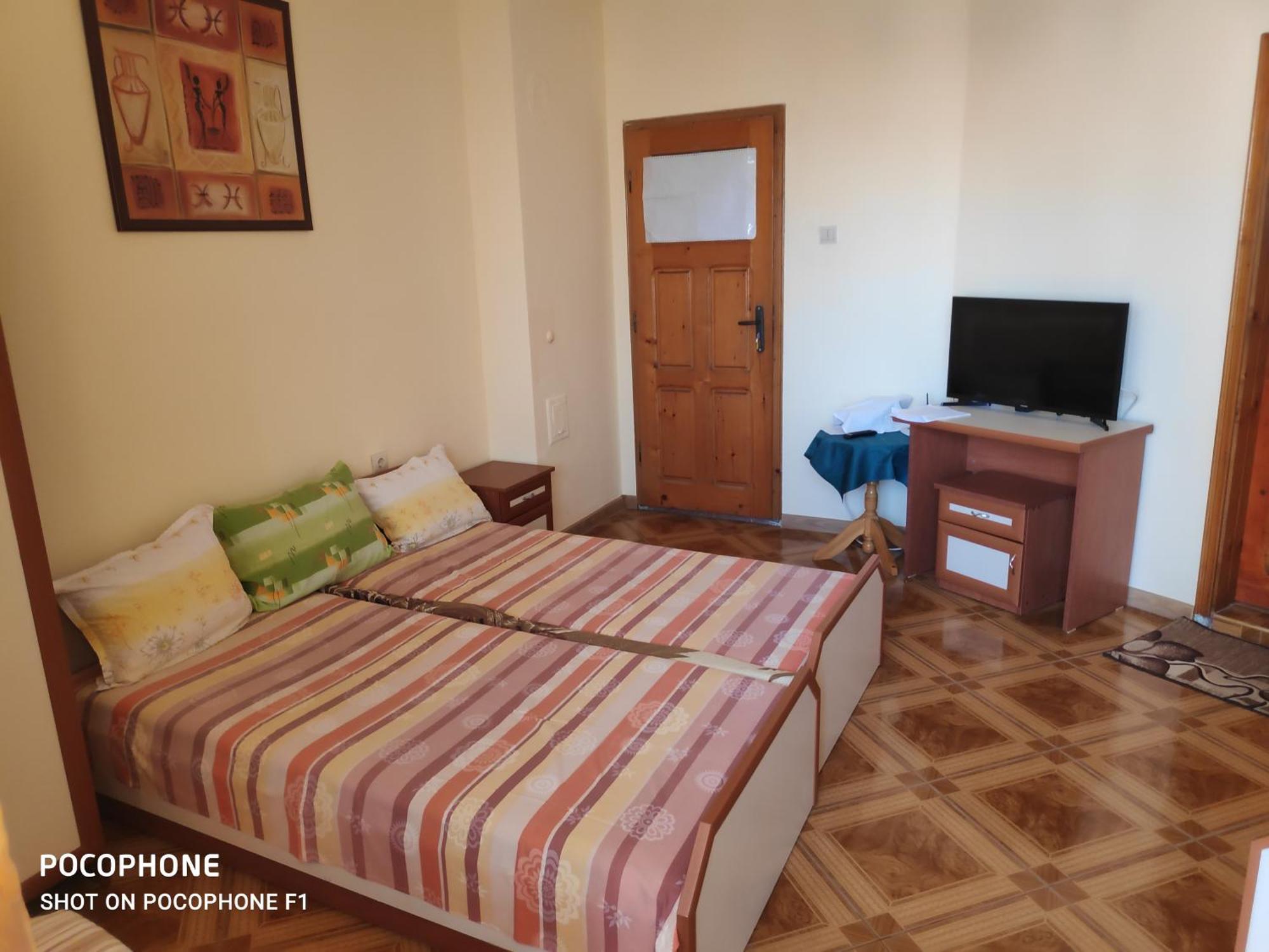 Homestay Kostadinov Pomorie Exteriör bild