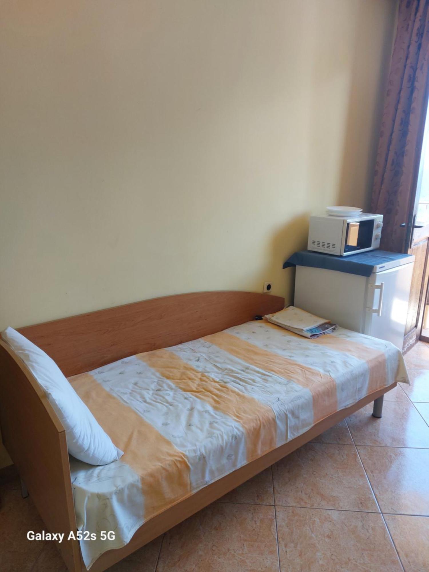 Homestay Kostadinov Pomorie Exteriör bild