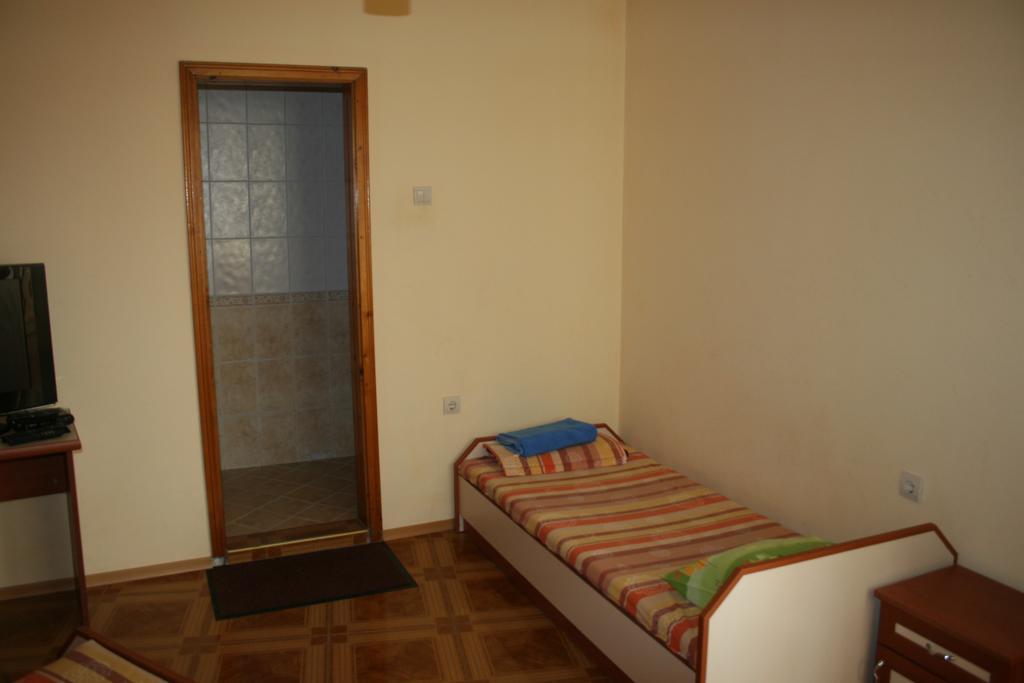 Homestay Kostadinov Pomorie Exteriör bild